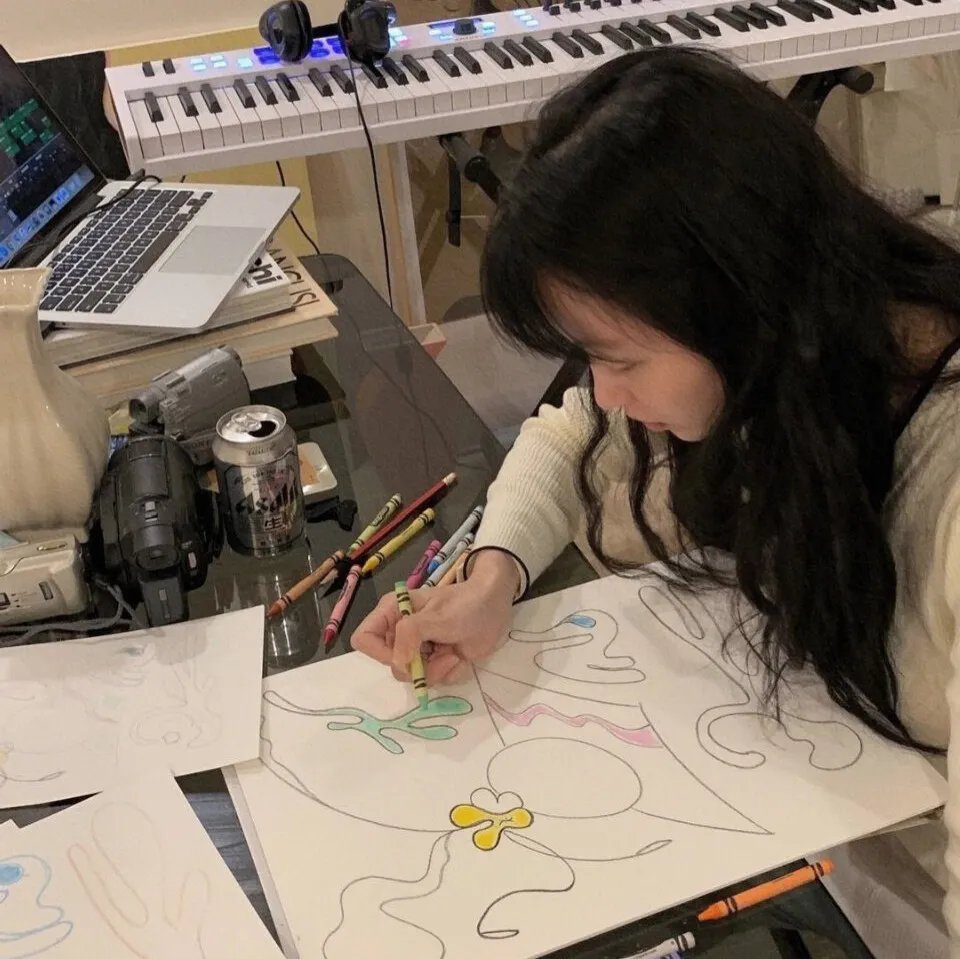 世界欠我一个你